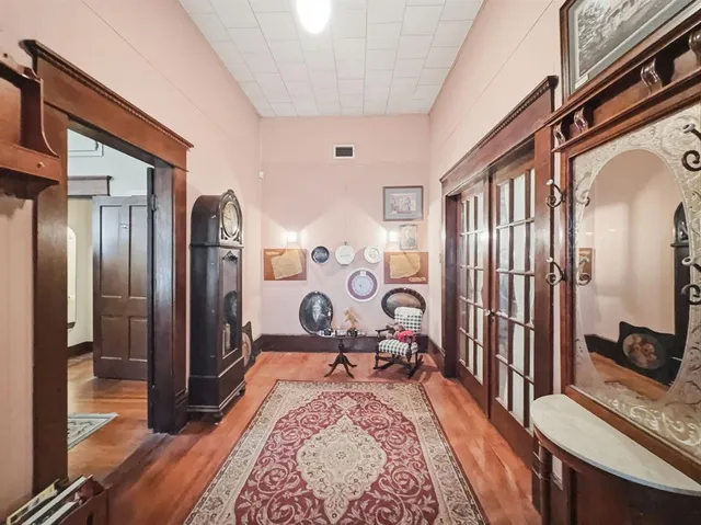 $195,000 | 802 East Main Street, Hamilton, TX 76531