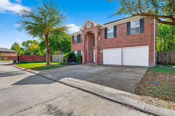 $2,350 | 8366 Golf Green Circle, Houston, TX 77036