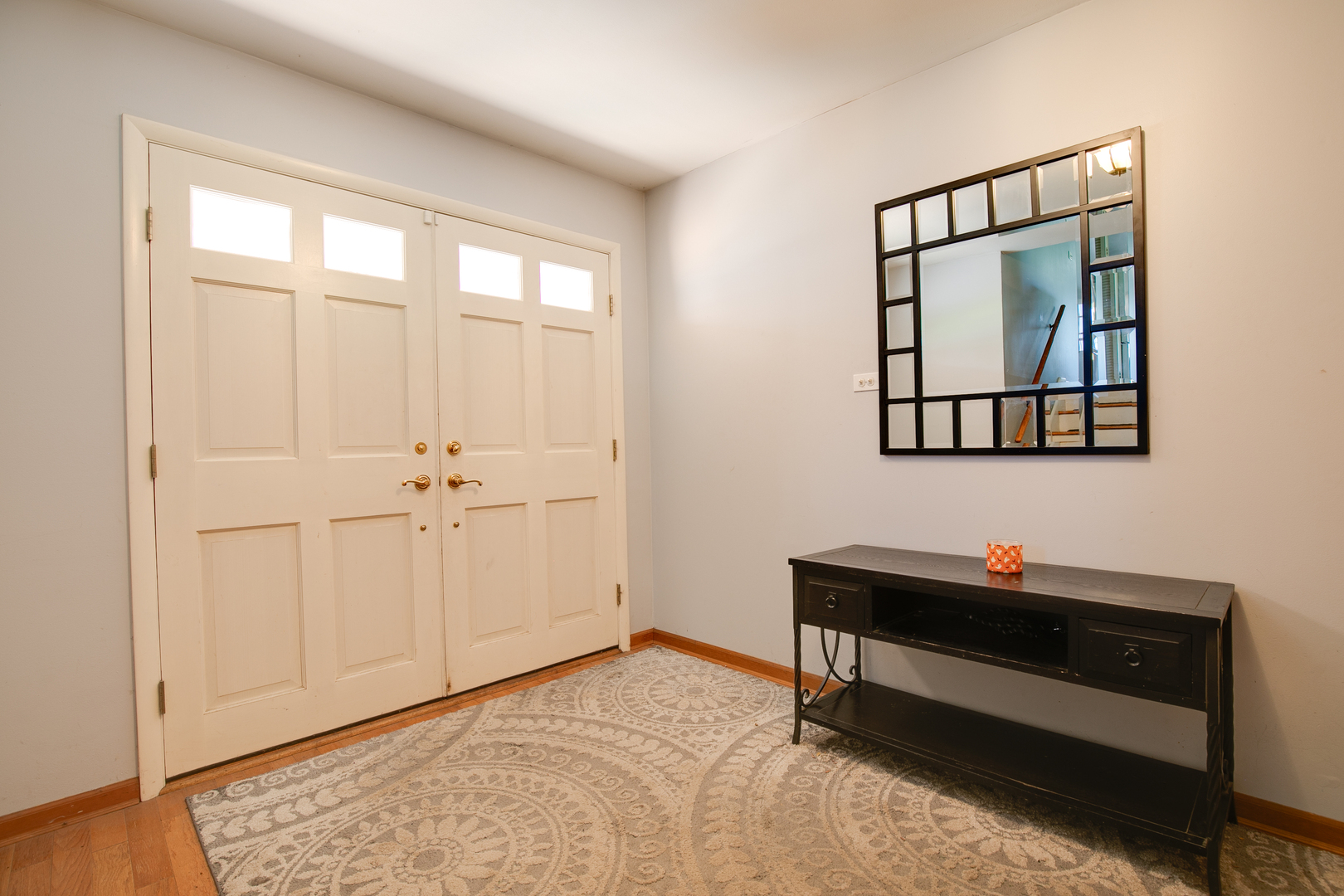21W137 Everest Road Lombard, IL 60148 - Photo 2 of 19