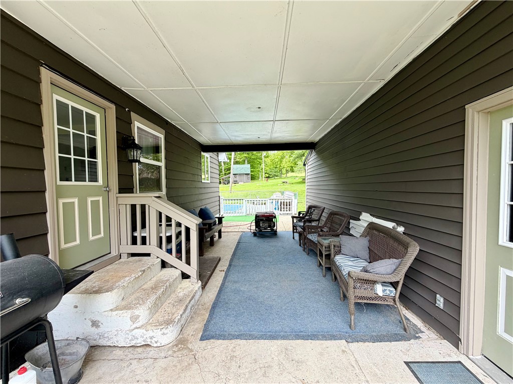 725 Litchfield Road Sayre, PA 18840 - Photo 9 of 40