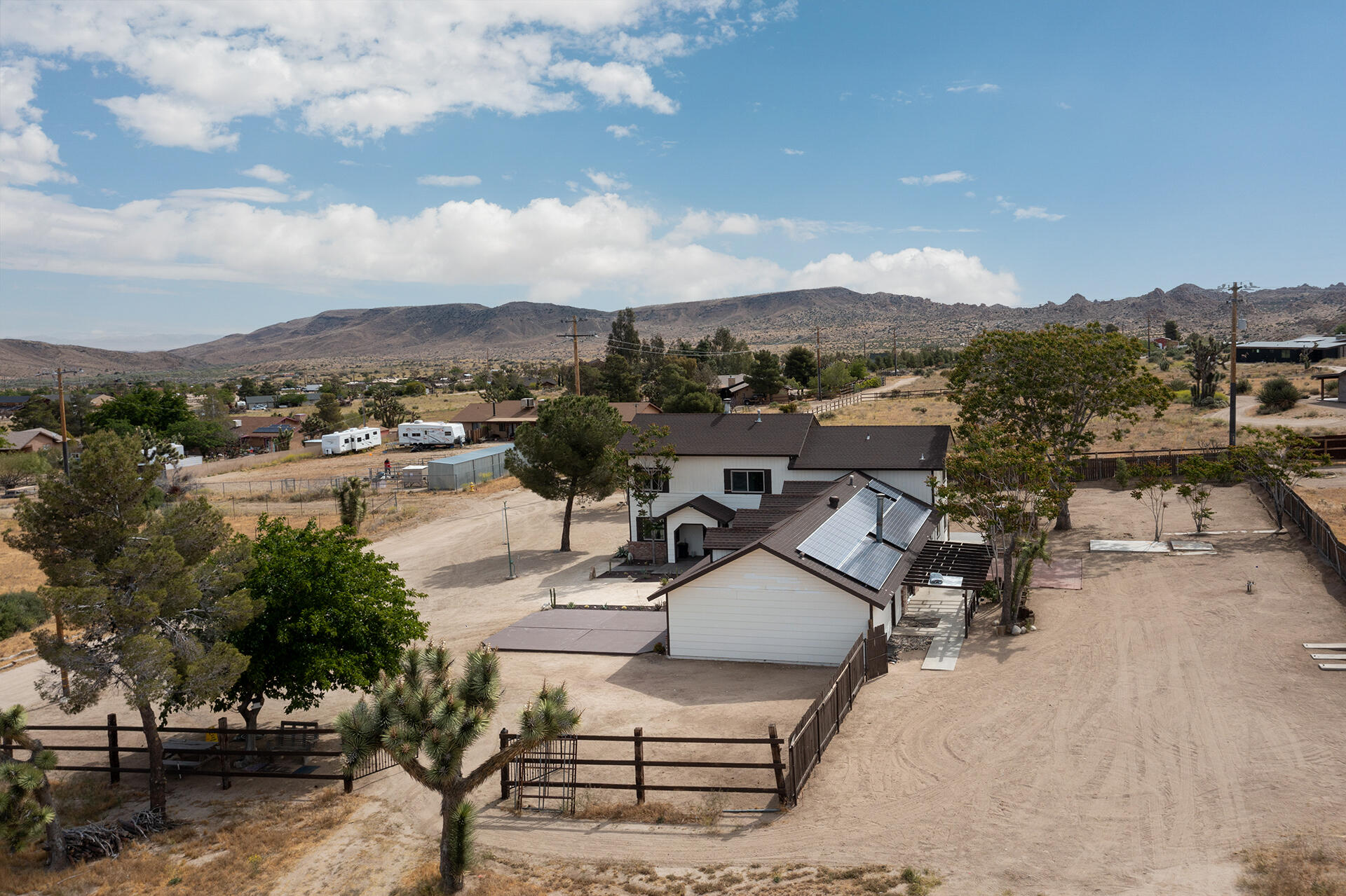 5523 Tom Mix Road Pioneertown, CA 92268 - Photo 9 of 74 img-5