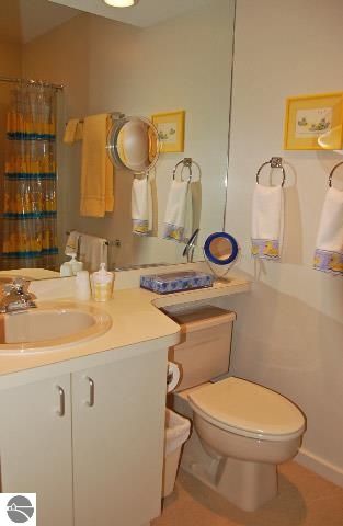 5014 Woodridge Road Maple City, MI 49664 - Photo 16 of 60 1784075-15.JPG