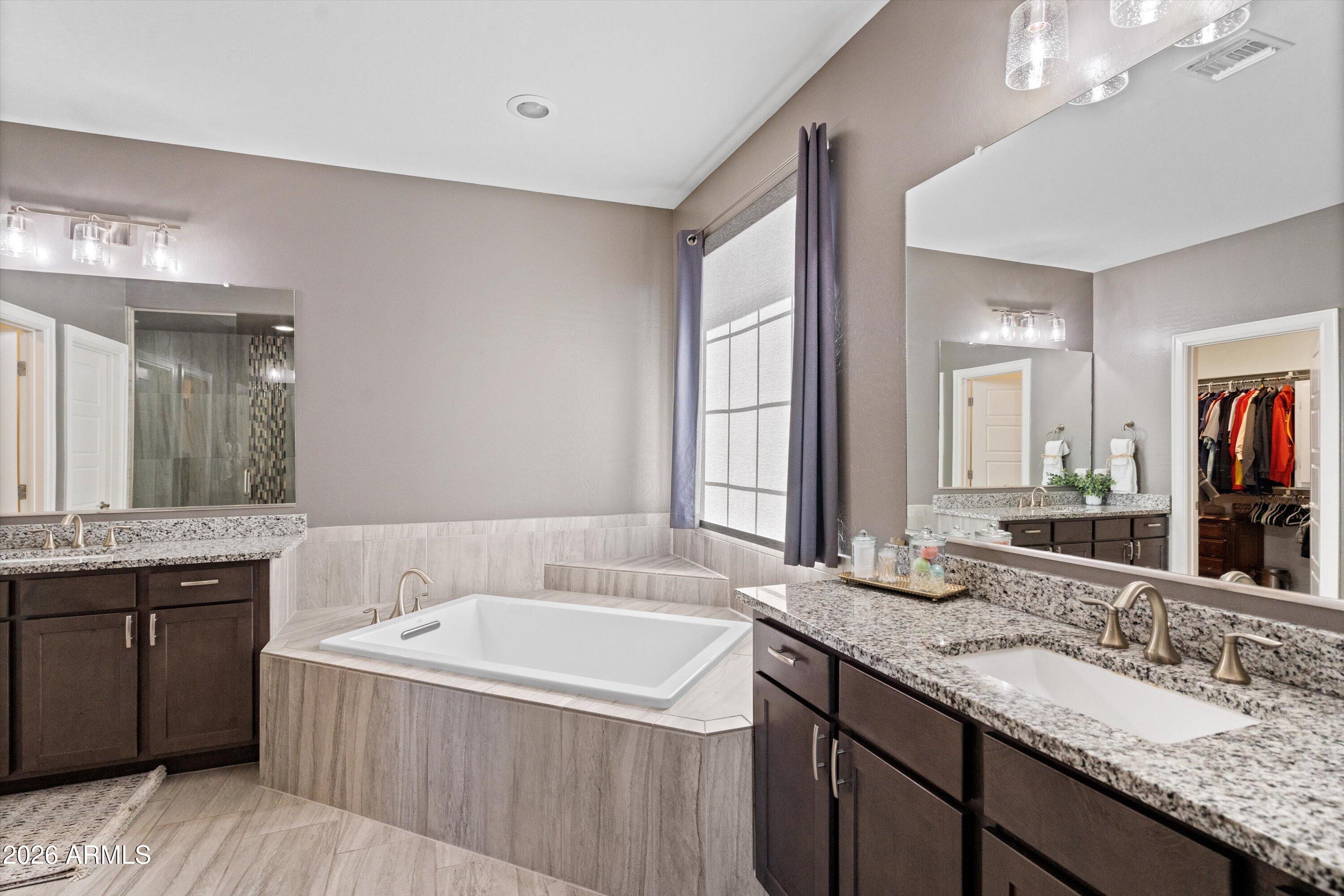 18289 West Raven Road Goodyear, AZ 85338 - Photo 26 of 92