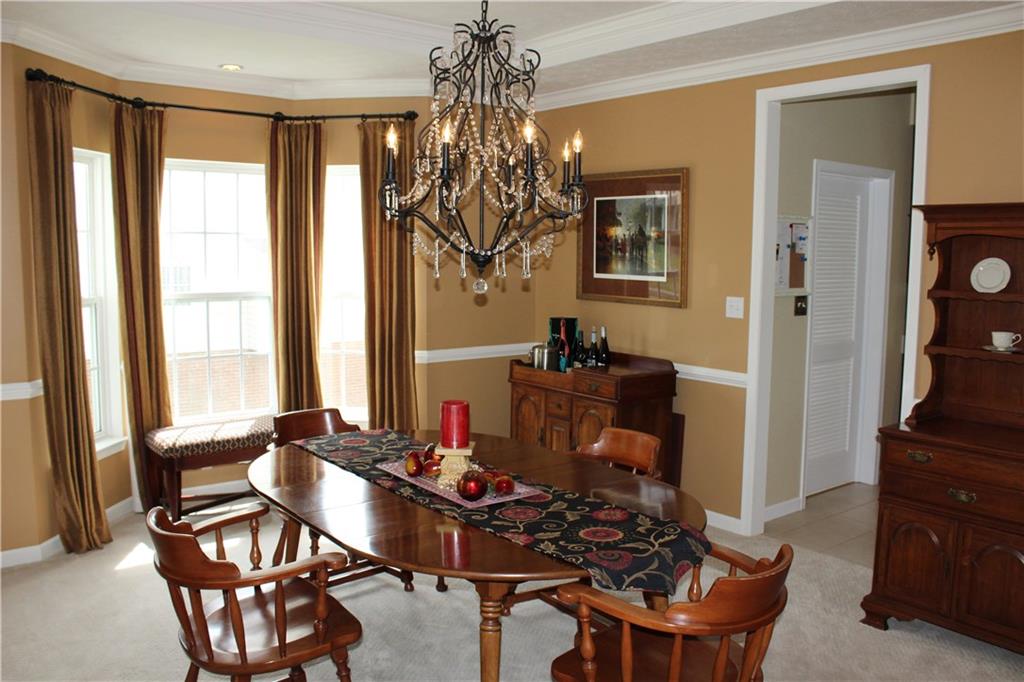 253 Field Club Circle McKees Rocks, PA 15136 - Photo 6 of 25
