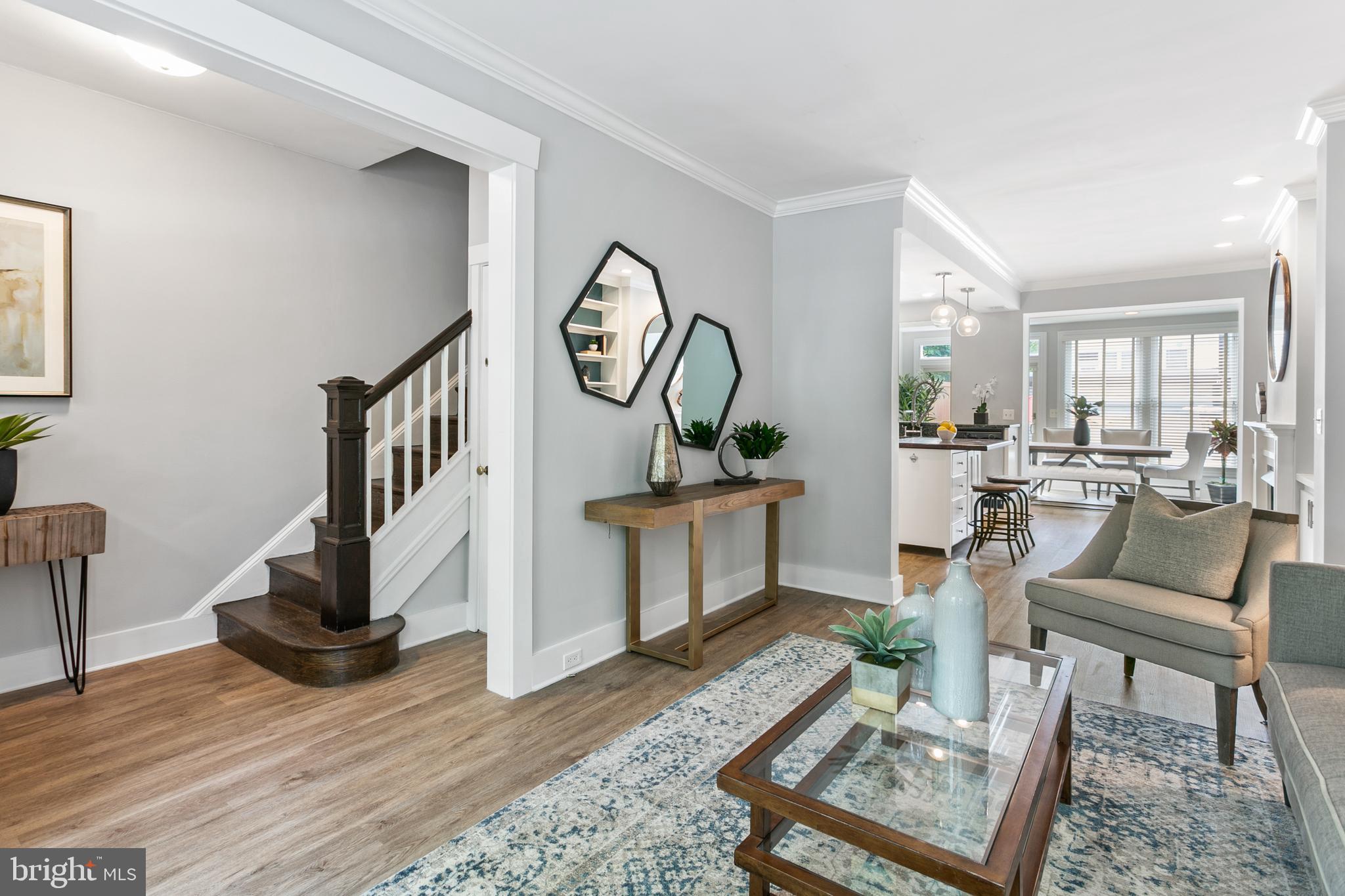 2424 Tunlaw Road Northwest Washington, DC 20007 - Photo 4 of 38 Gallery Image 4