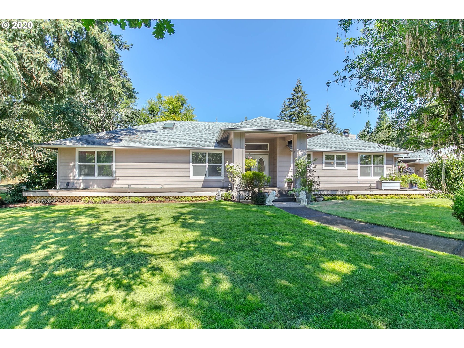 88491 Oak Knoll Road Veneta, OR 97487 - Photo 1 of 32 Gallery Image 1
