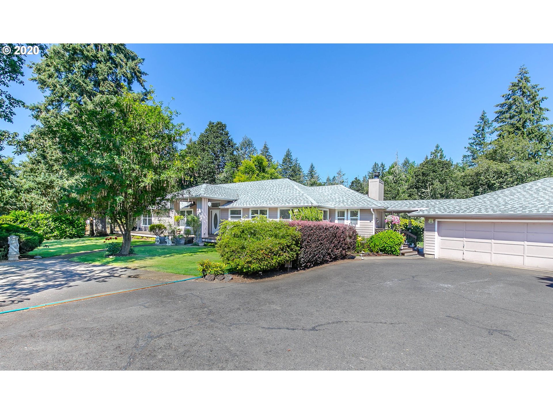 88491 Oak Knoll Road Veneta, OR 97487 - Photo 2 of 32 Gallery Image 2