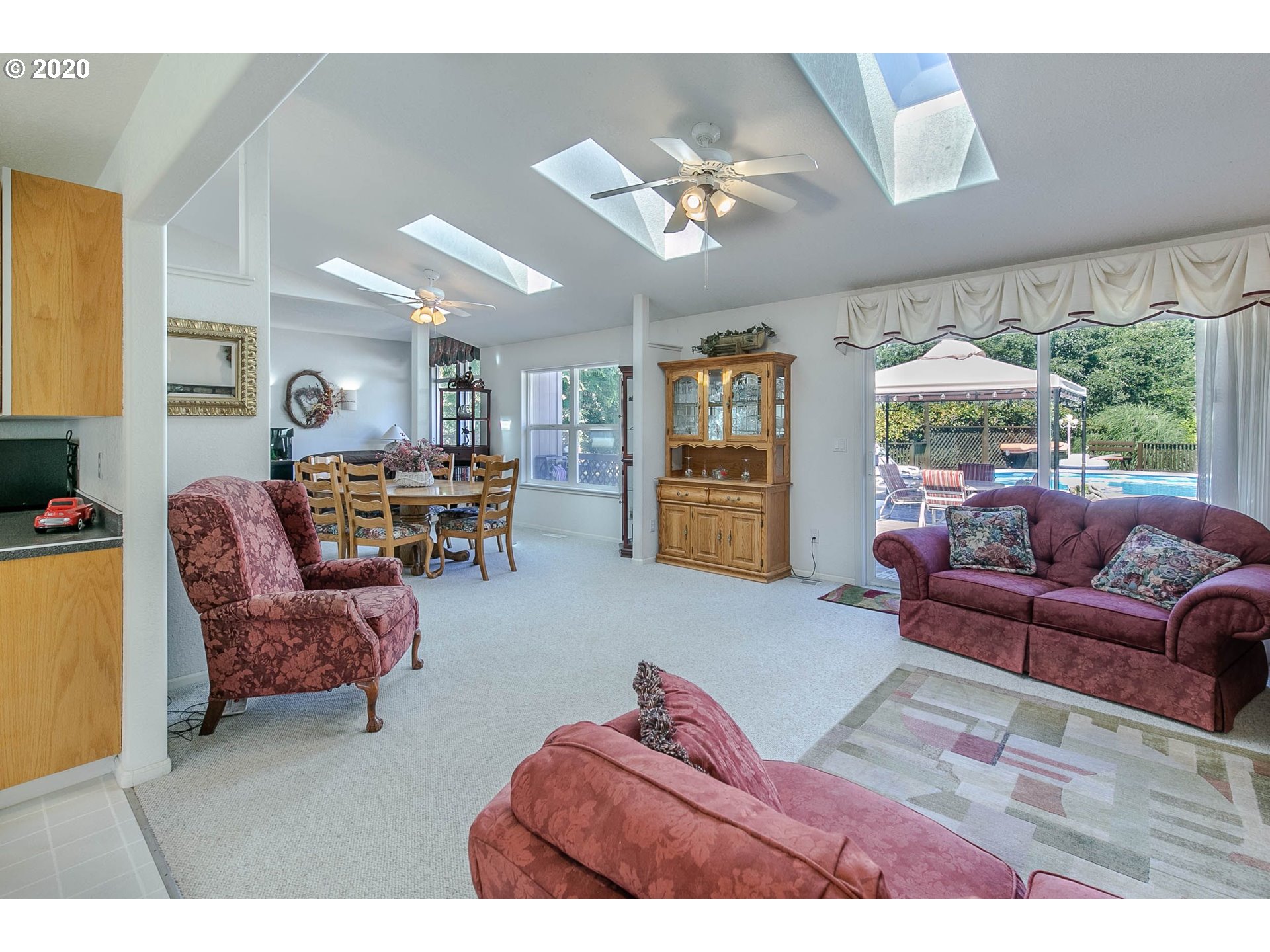 88491 Oak Knoll Road Veneta, OR 97487 - Photo 11 of 32 Gallery Image 11