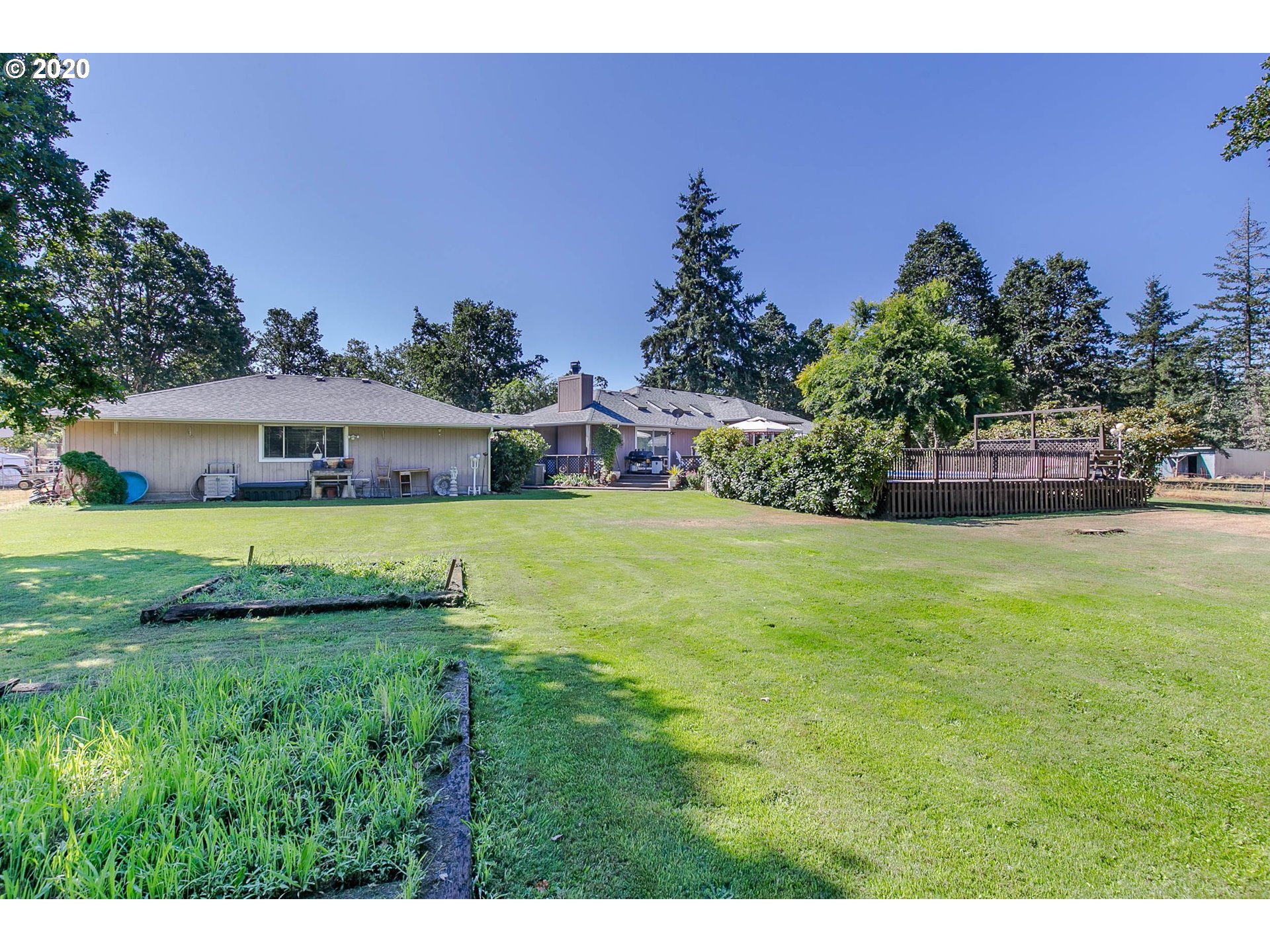 88491 Oak Knoll Road Veneta, OR 97487 - Photo 29 of 32 Gallery Image 29