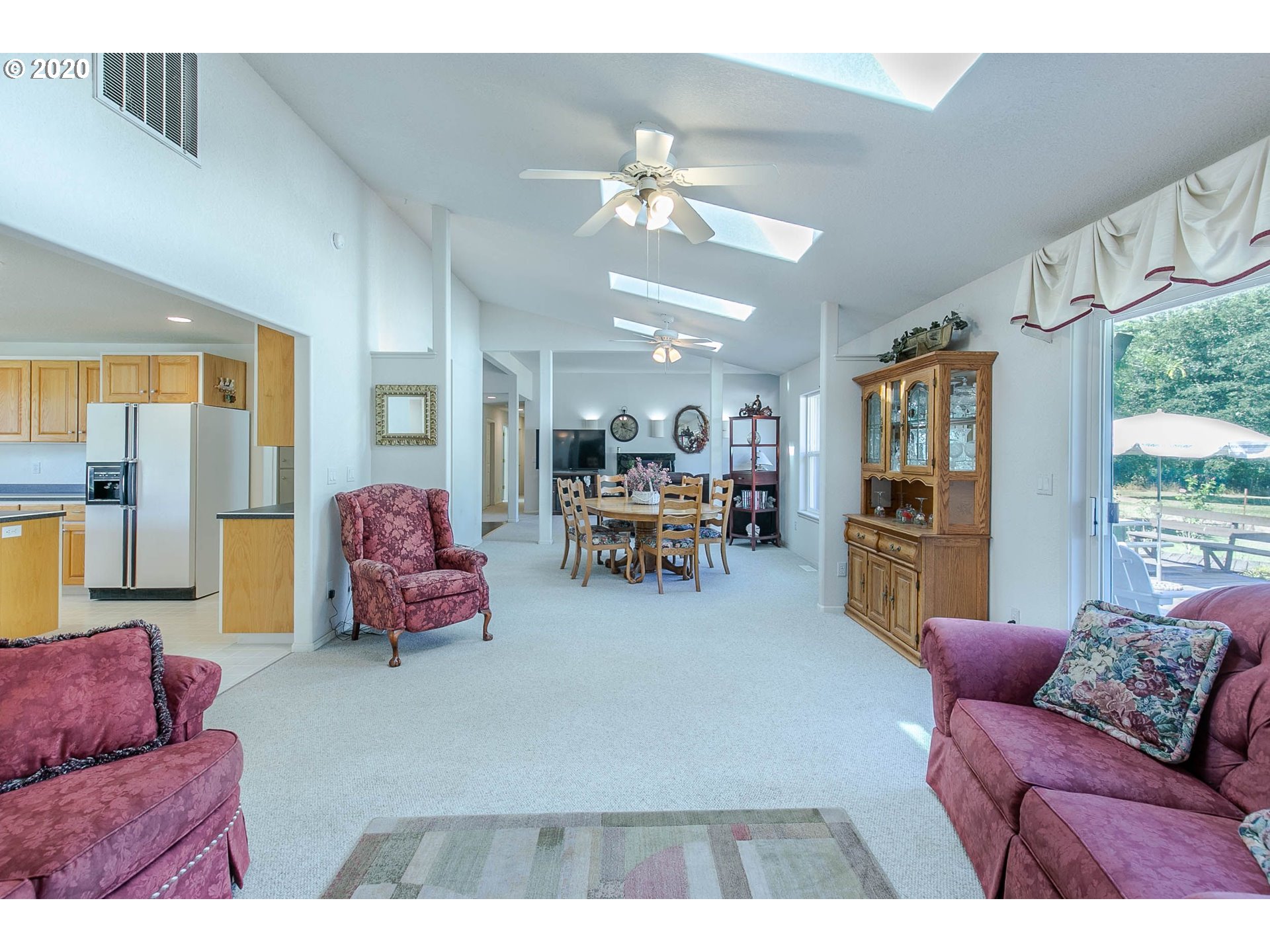 88491 Oak Knoll Road Veneta, OR 97487 - Photo 10 of 32 Gallery Image 10