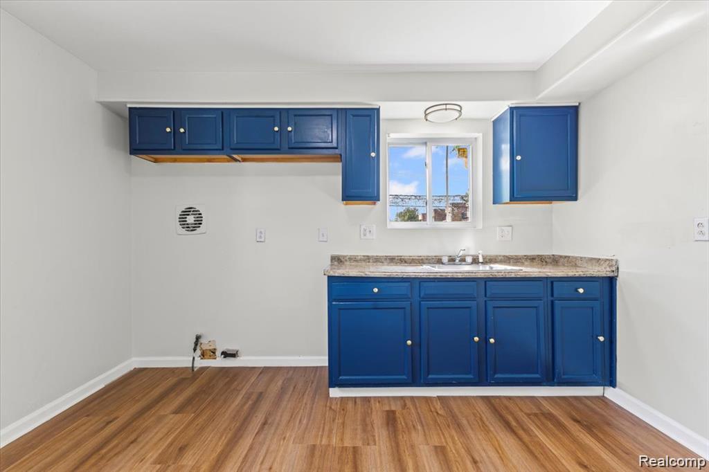 3930 Bayhan Street Inkster, MI 48141 - Photo 6 of 14 GetMedia (5).jpg