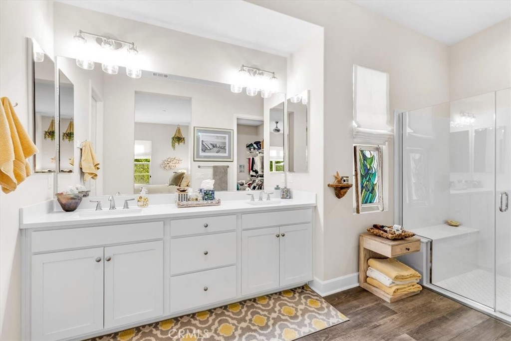 17 Puesto Road Rancho Mission Viejo, CA 92694 - Photo 19 of 69 Spacious primary bath with dual sinks and quartz countertops.