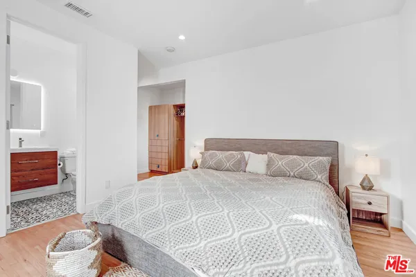 $5,500 | 434 North Ogden Drive, Unit 434 1/2, Los Angeles, CA 90036