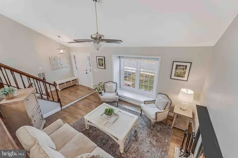 $825,000 | 3919 Bokel Drive, Chantilly, VA 20151