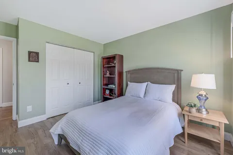 $825,000 | 3919 Bokel Drive, Chantilly, VA 20151