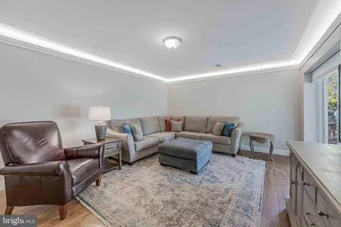 $825,000 | 3919 Bokel Drive, Chantilly, VA 20151