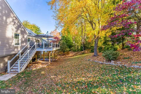 $825,000 | 3919 Bokel Drive, Chantilly, VA 20151