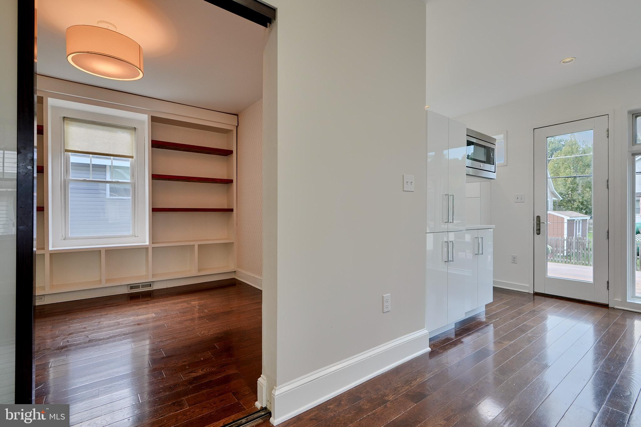 606 Murdock Road Baltimore, MD 21212 - Photo 27 of 60 Main Level Primary Bedroom/Office