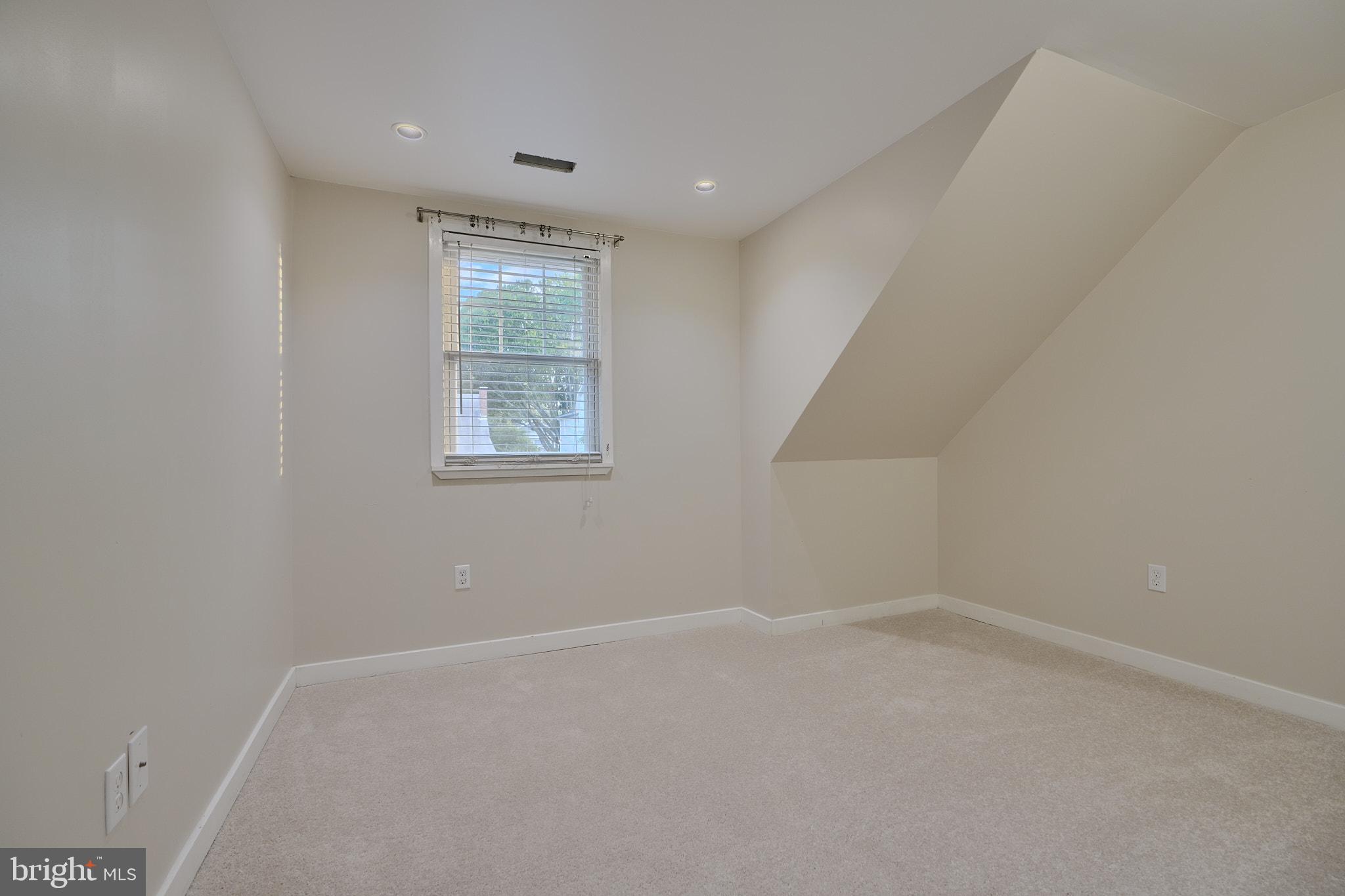 606 Murdock Road Baltimore, MD 21212 - Photo 38 of 60 Upper Bedroom #2