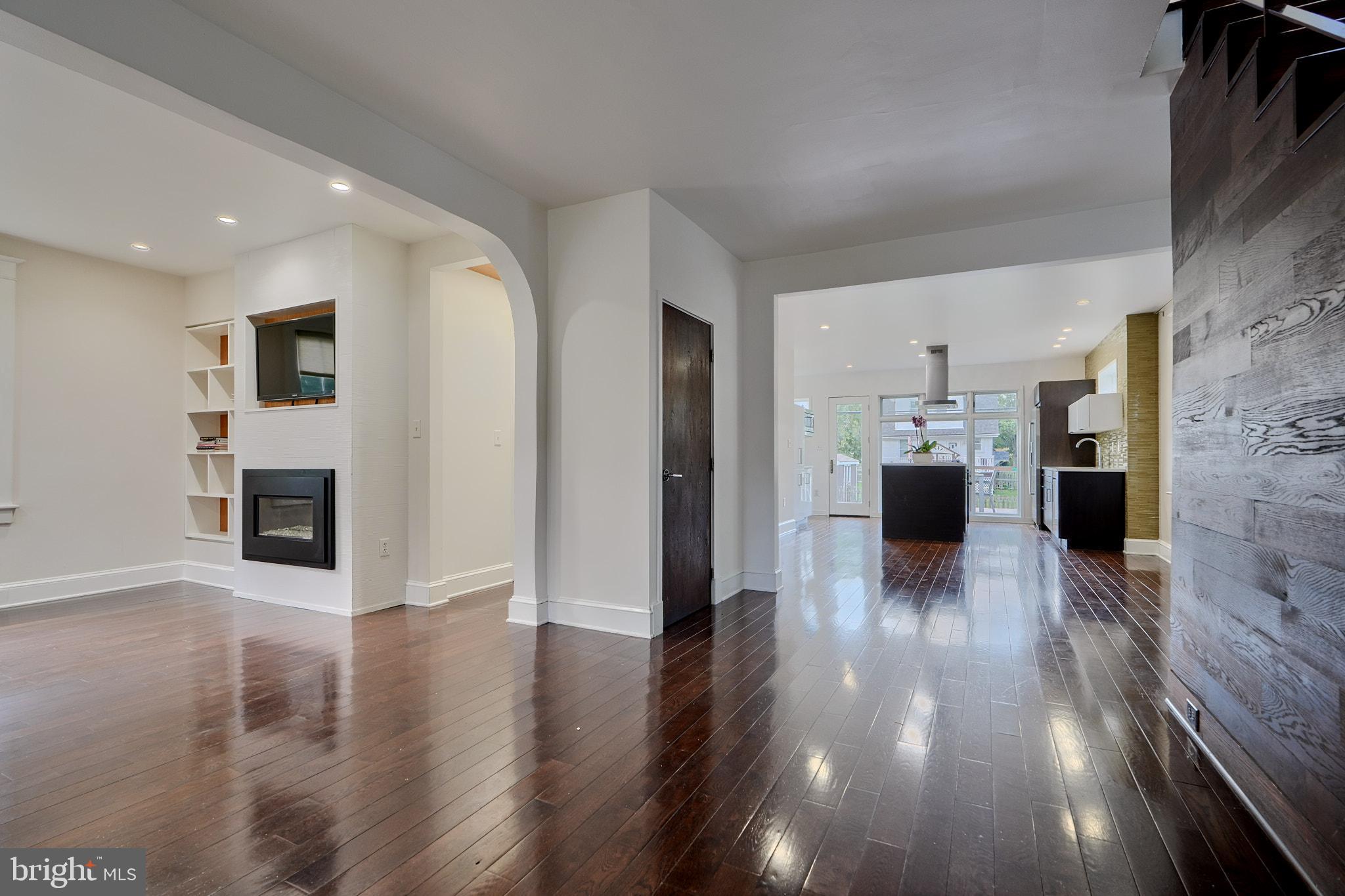606 Murdock Road Baltimore, MD 21212 - Photo 6 of 60
