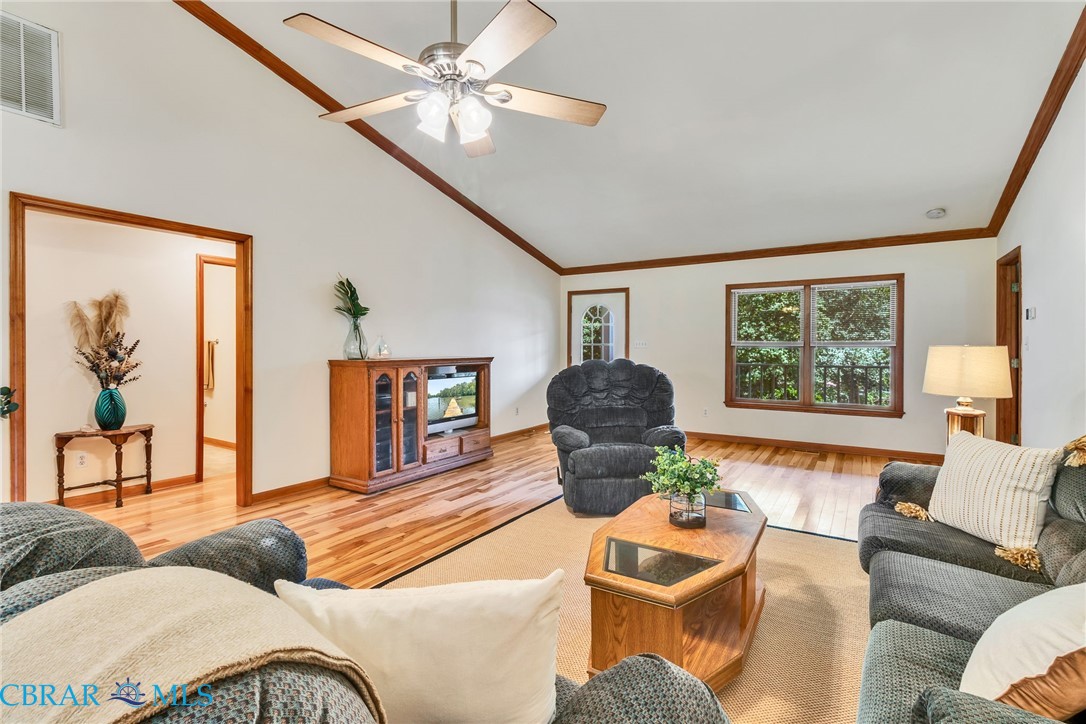 1060 Ocran Road White Stone, VA 22578 - Photo 5 of 85