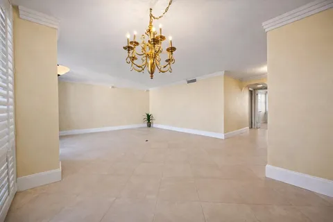 $675,000 | 936 Intracoastal Drive, Unit 19F, Fort Lauderdale, FL 33304