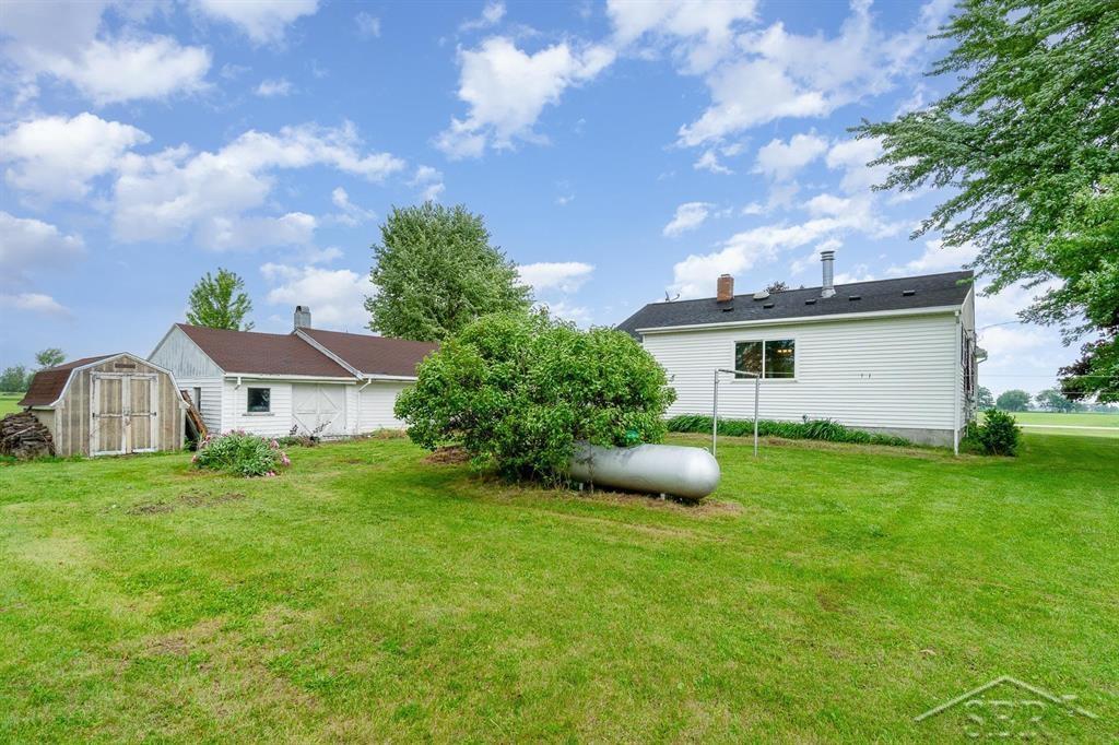 2750 South Carter Road Auburn, MI 48611 - Photo 17 of 19 50177839-3b28ffad-ba55-47a0-b373-ed15988c6fe0.JPG