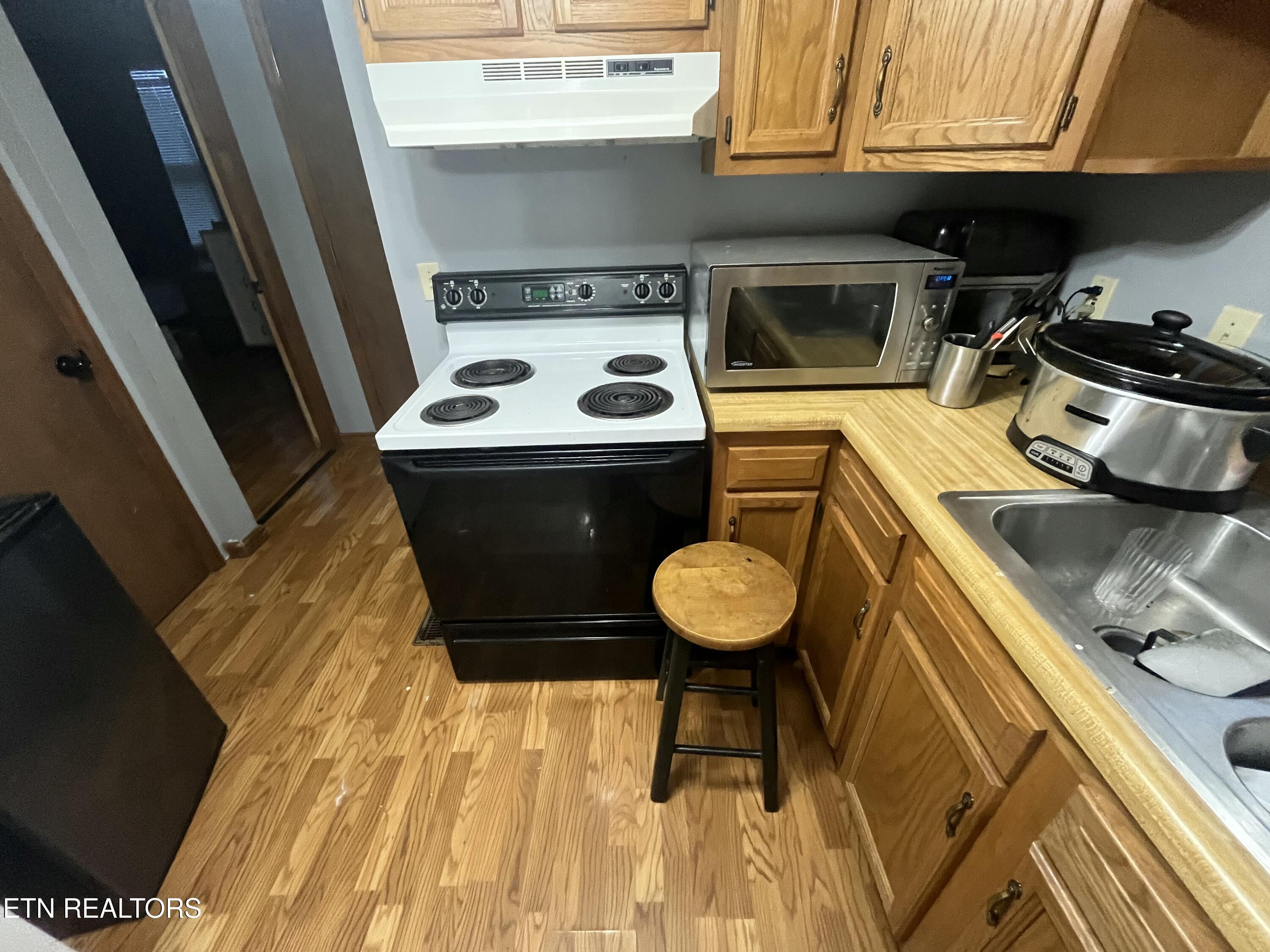 397 Whitaker Lane Tazewell, TN 37879 - Photo 16 of 46 IMG_5305