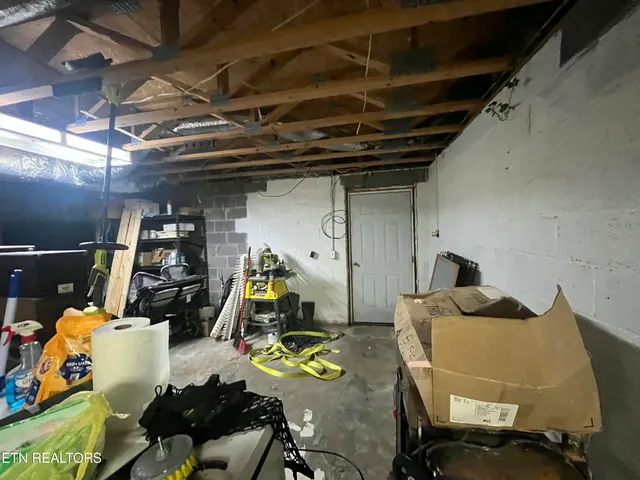 $215,000 | 397 Whitaker Lane, Tazewell, TN 37879