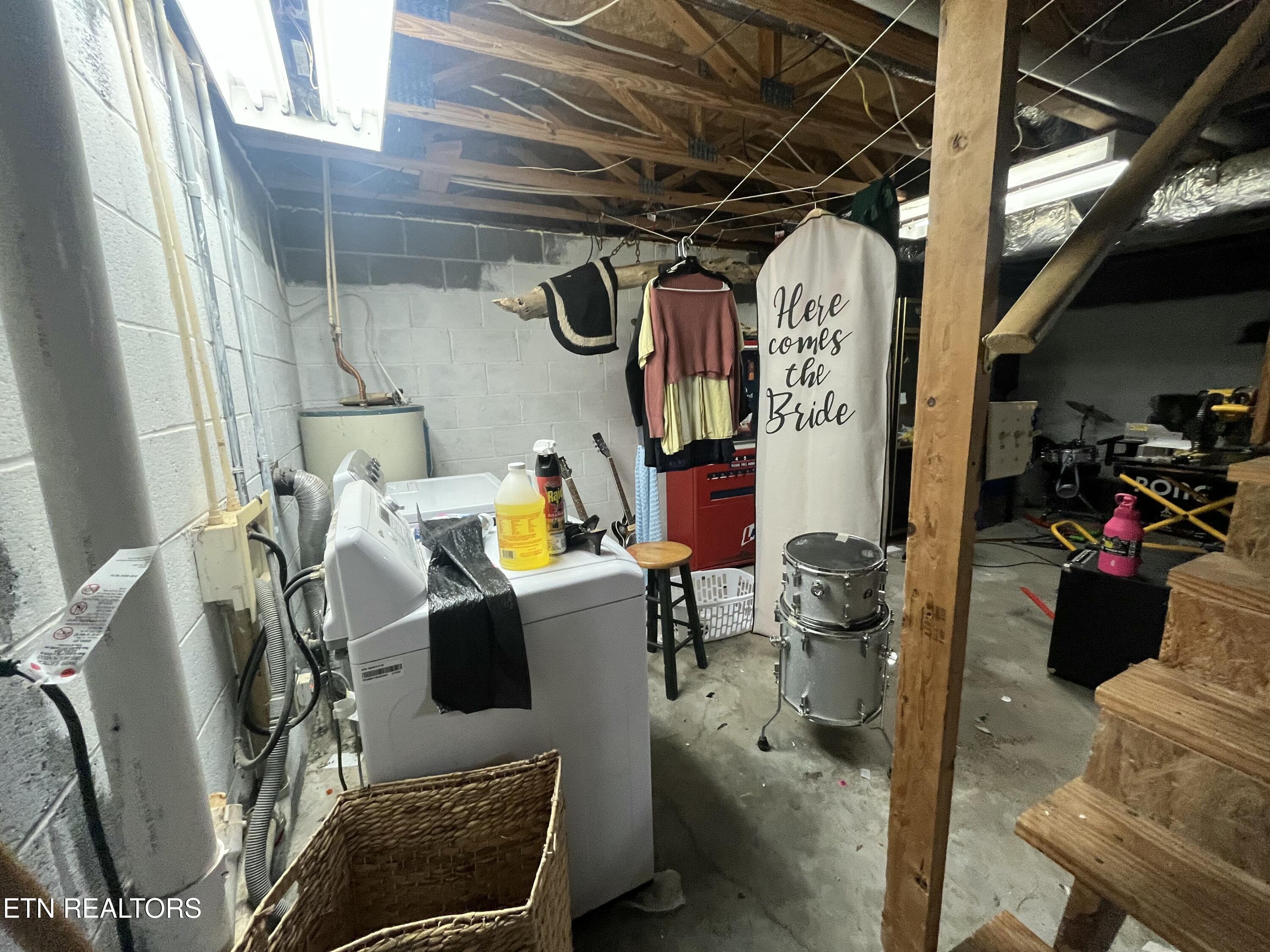 397 Whitaker Lane Tazewell, TN 37879 - Photo 31 of 46 IMG_5325