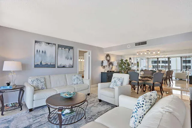 $4,900 | 4200 North Ocean Drive, Unit 2903, Singer Island, FL 33404