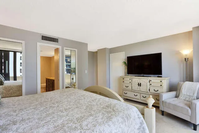 $4,900 | 4200 North Ocean Drive, Unit 2903, Singer Island, FL 33404