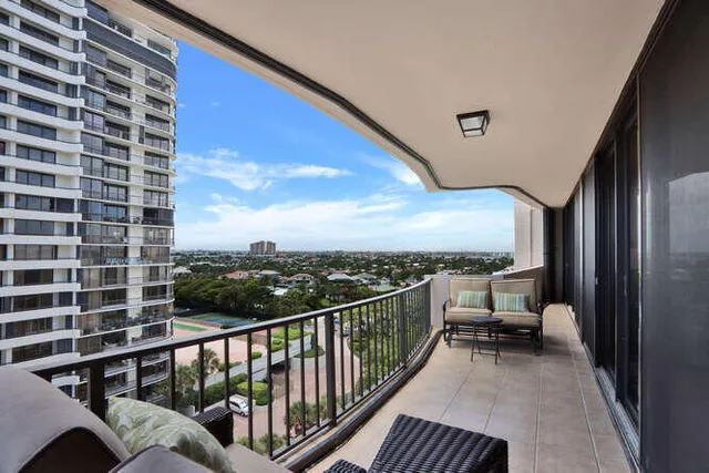 $4,900 | 4200 North Ocean Drive, Unit 2903, Singer Island, FL 33404