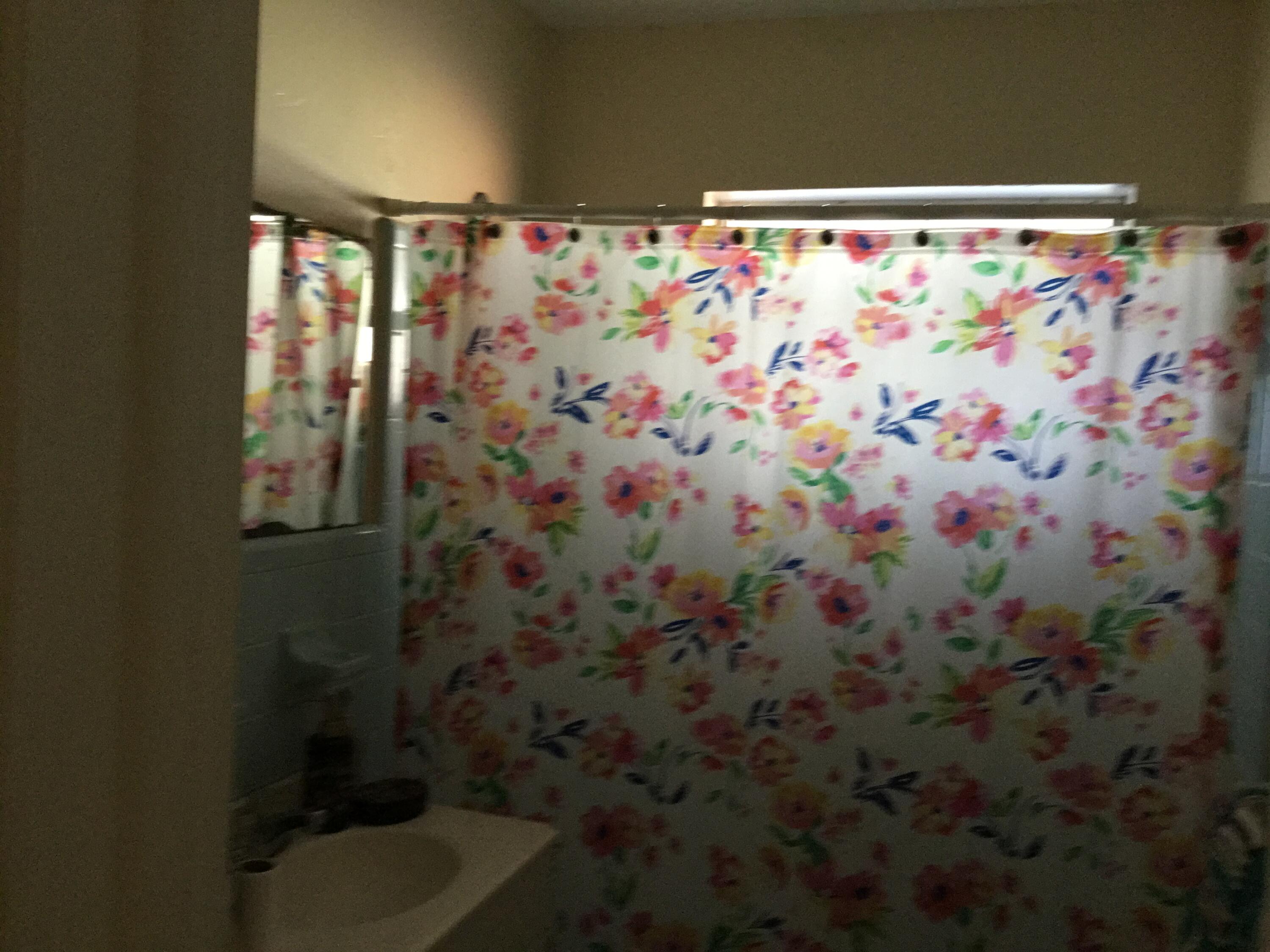 600 West 36th Street Riviera Beach, FL 33404 - Photo 8 of 9 IMG-1386