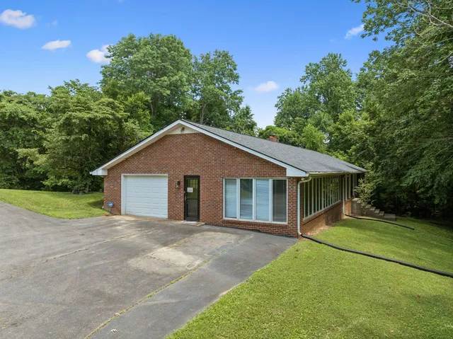 $2,995,000 | 3485 Highway 47, Charlotte, TN 37036