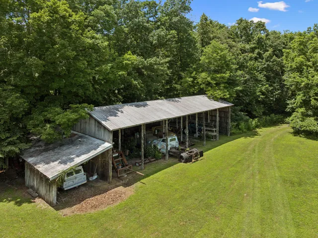 $2,995,000 | 3485 Highway 47, Charlotte, TN 37036