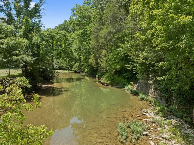$2,995,000 | 3485 Highway 47, Charlotte, TN 37036