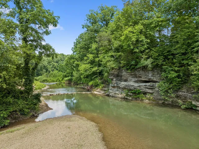 $2,995,000 | 3485 Highway 47, Charlotte, TN 37036