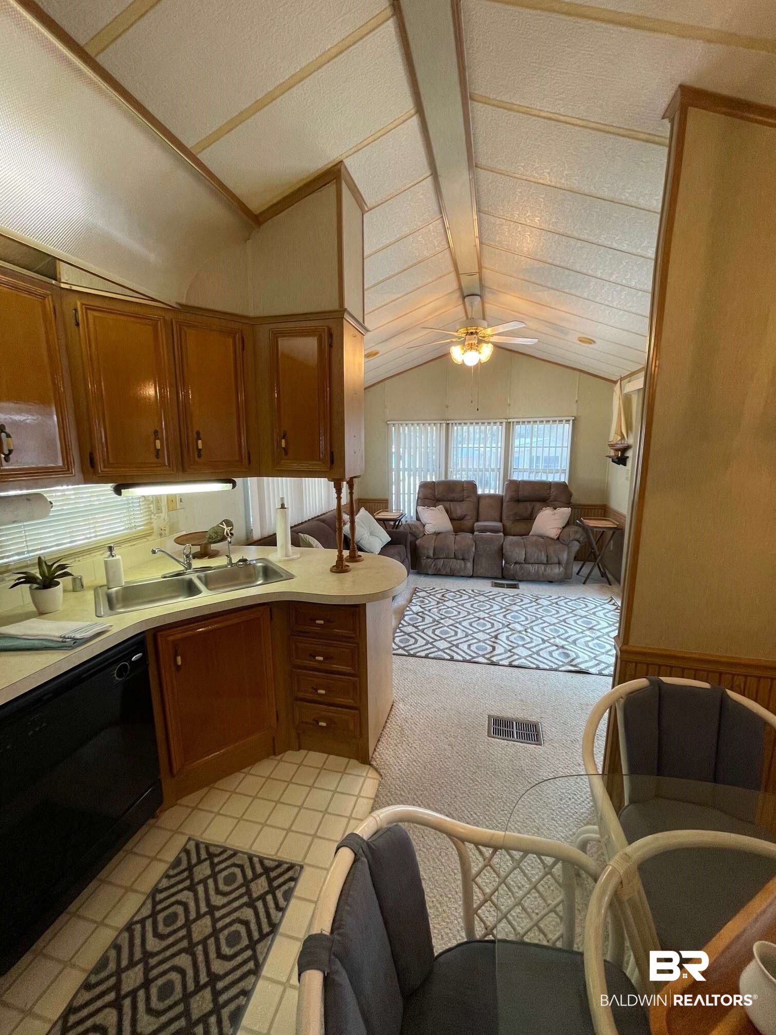 233 Defuniak Loop Lillian, AL 36549 - Photo 3 of 17