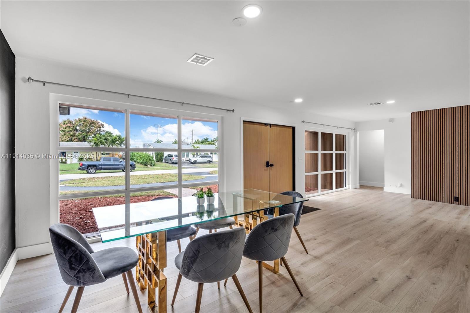 5230 Tyler Street Hollywood, FL 33021 - Photo 12 of 37 Gallery Image 12