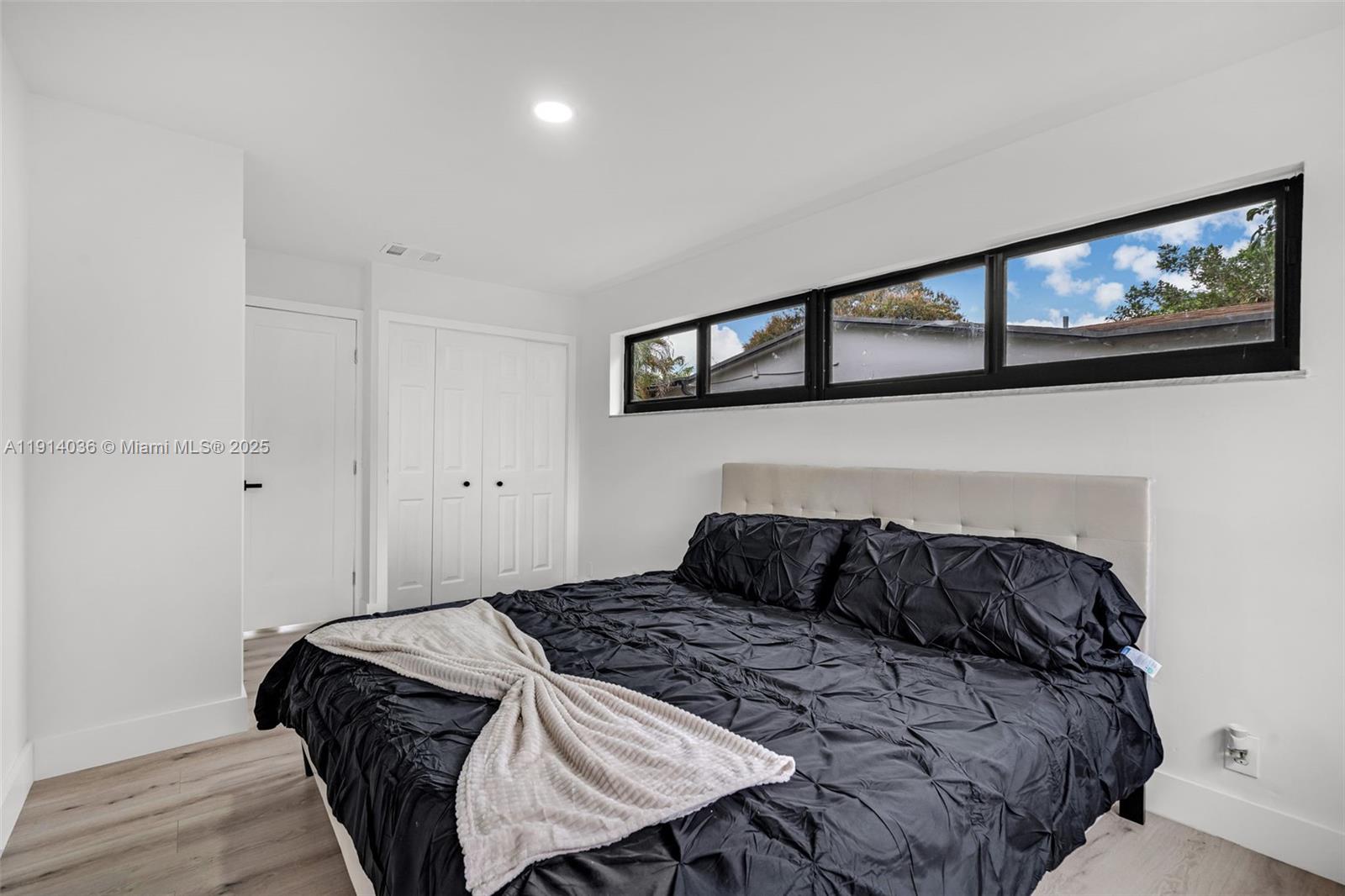 5230 Tyler Street Hollywood, FL 33021 - Photo 17 of 37 Gallery Image 17