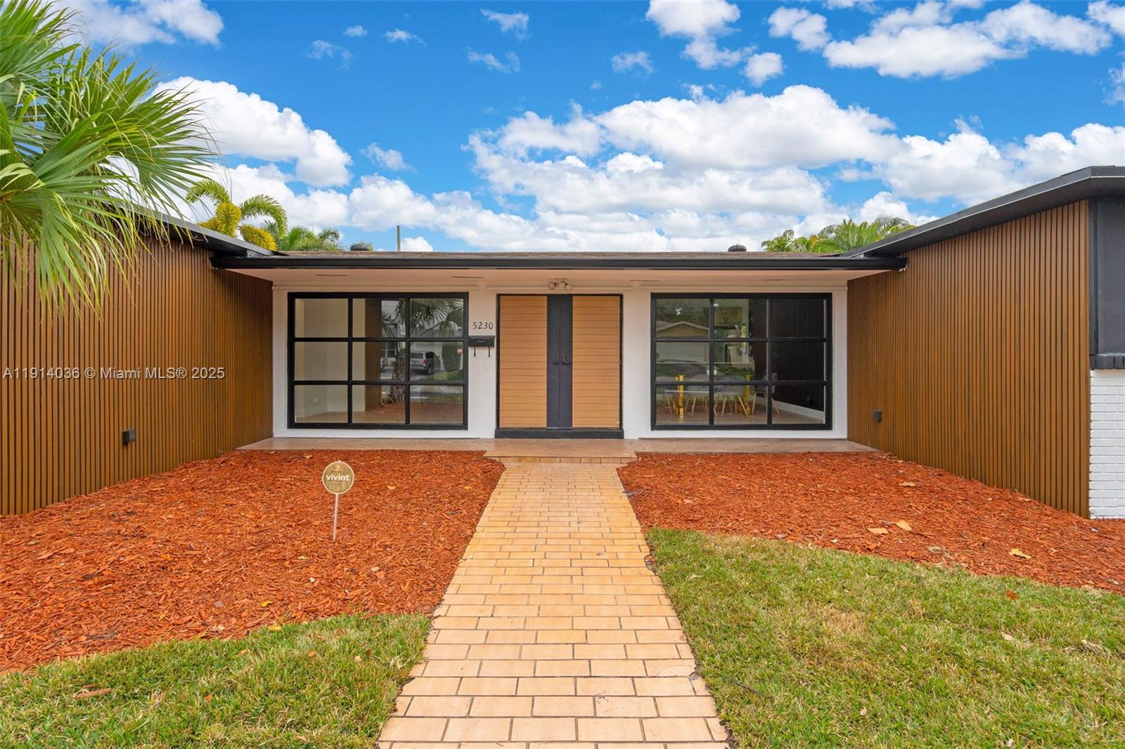 5230 Tyler Street Hollywood, FL 33021 - Photo 2 of 37 Gallery Image 2
