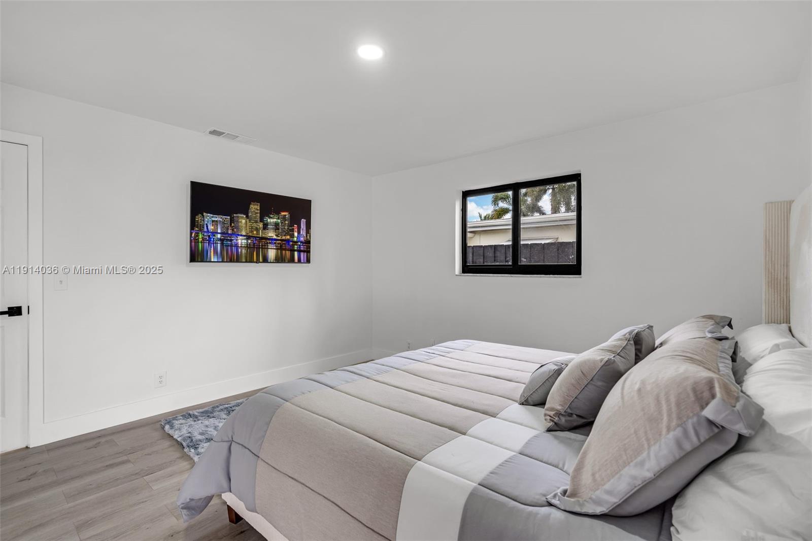 5230 Tyler Street Hollywood, FL 33021 - Photo 25 of 37 Gallery Image 25
