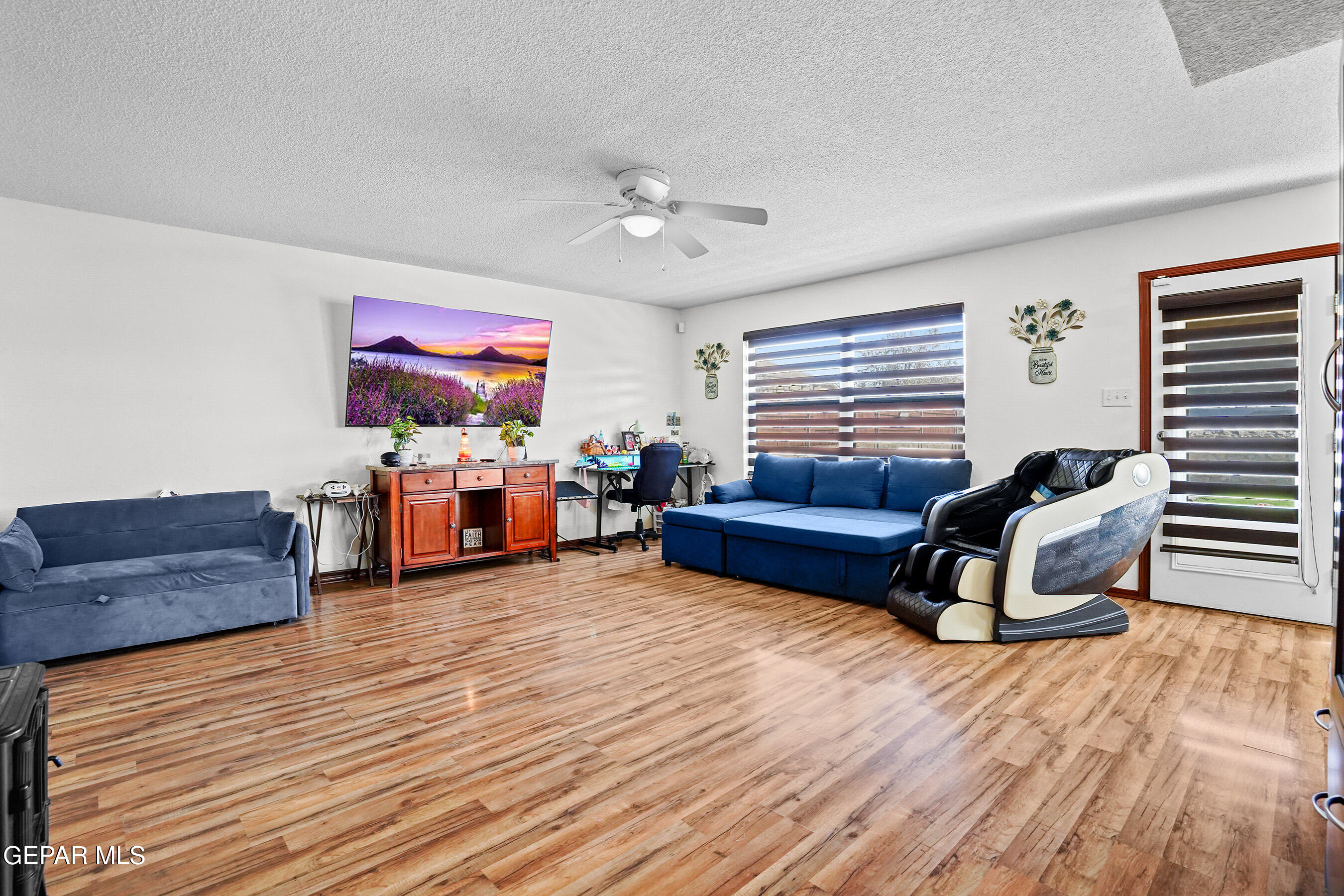 11044 Acoma Street El Paso, TX 79934 - Photo 11 of 31 Acoma Edited-14