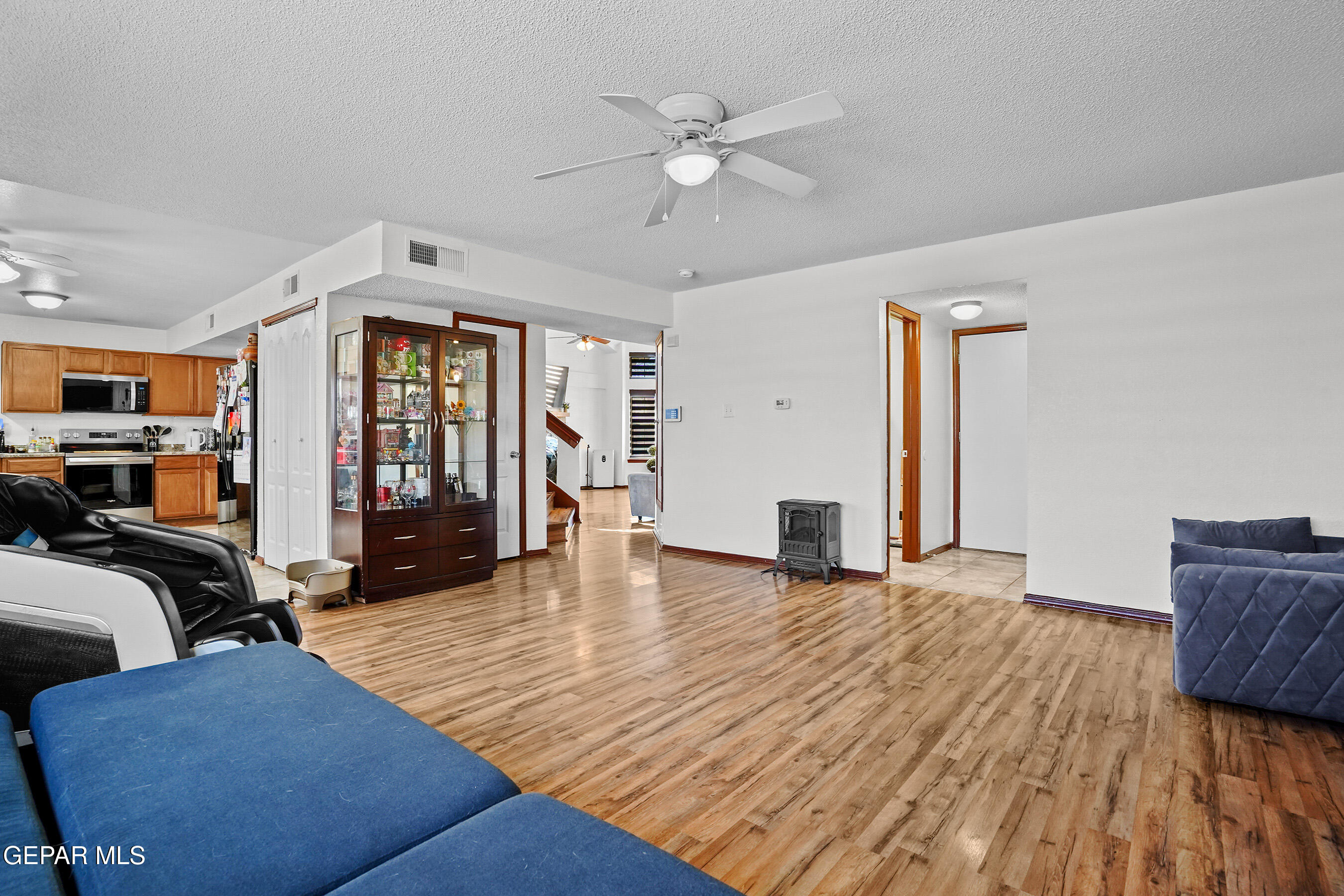 11044 Acoma Street El Paso, TX 79934 - Photo 12 of 31 Acoma Edited-15