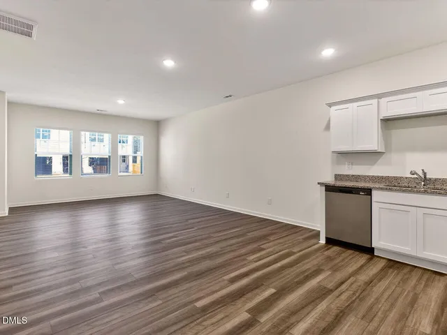 $1,895 | 3008 Fulong Drive, Durham, NC 27704