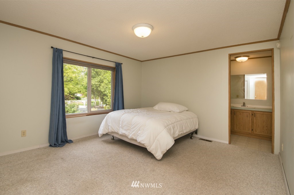 5852 Salish Road Blaine, WA 98230 - Photo 7 of 18 Gallery Image 7