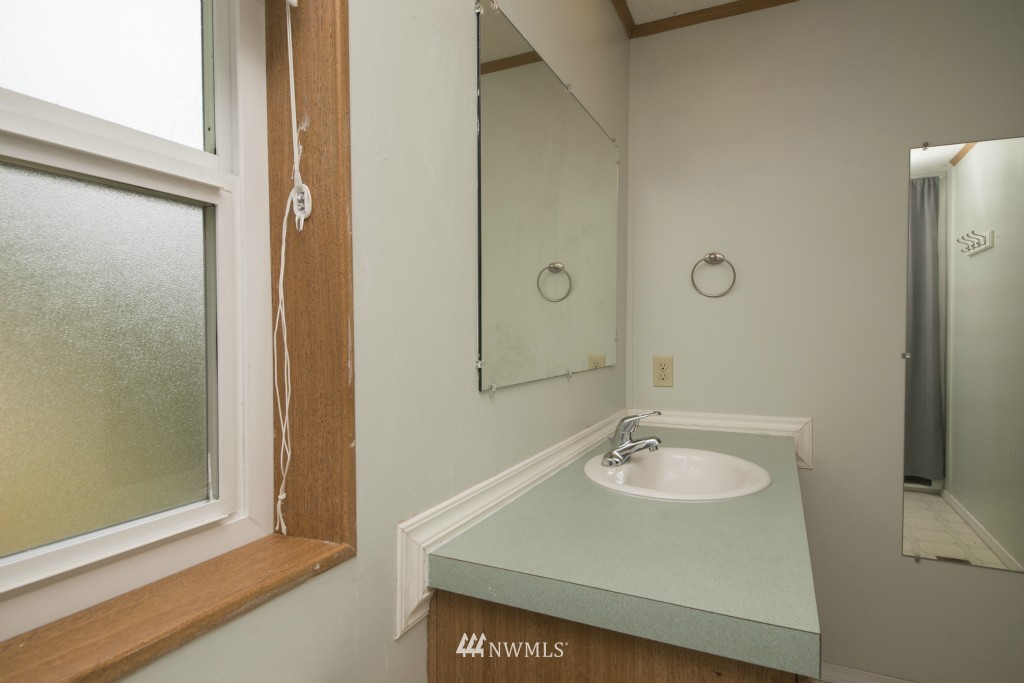 5852 Salish Road Blaine, WA 98230 - Photo 8 of 18 Gallery Image 8