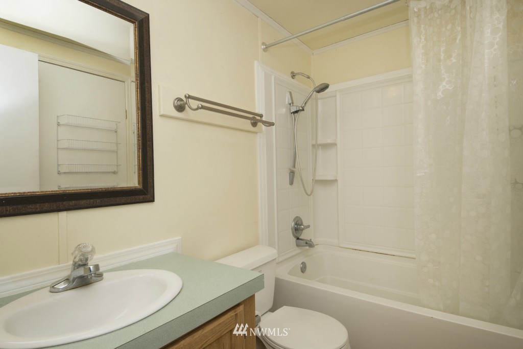 5852 Salish Road Blaine, WA 98230 - Photo 10 of 18 Gallery Image 10