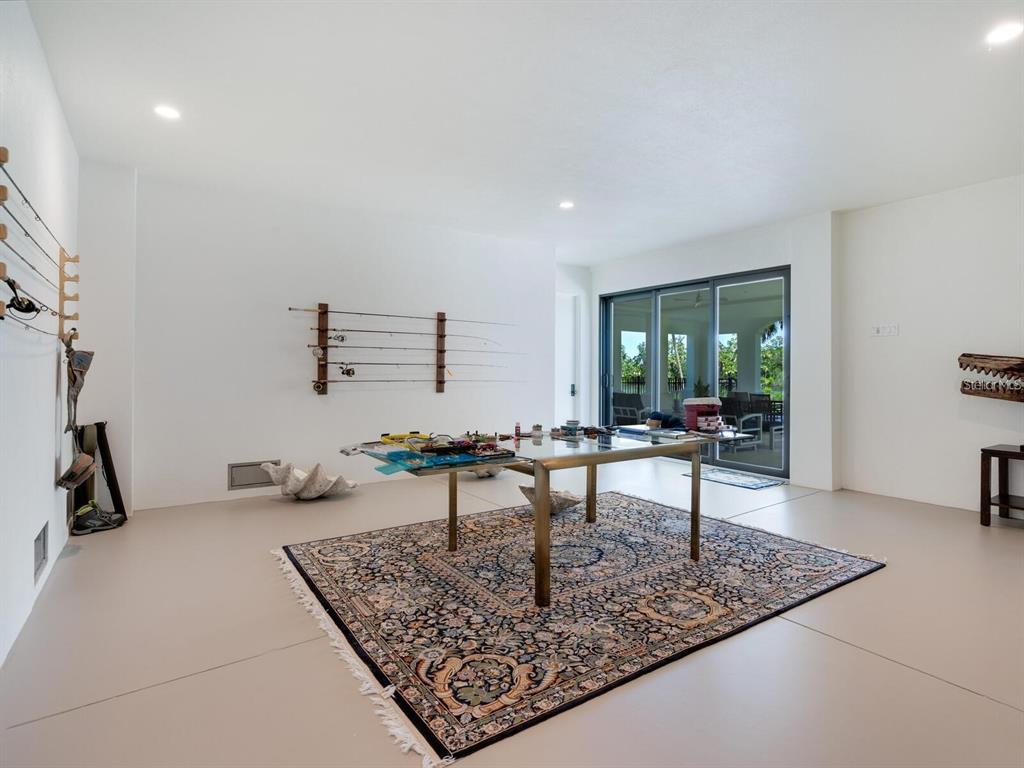 1245 Mill Creek Road Bradenton, FL 34212 - Photo 29 of 56 a living room with furniture